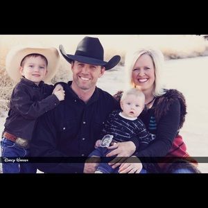 Meet your Posher, Tara